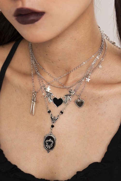 【5pcs】Vintage Sweet Cool Bat Heart Sword Star Necklace Set